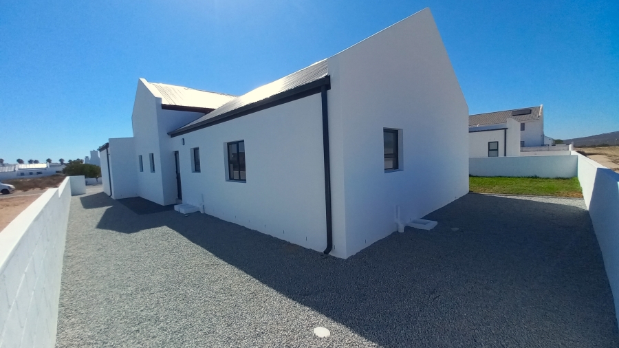 3 Bedroom Property for Sale in Brittania Beach Estate Western Cape
